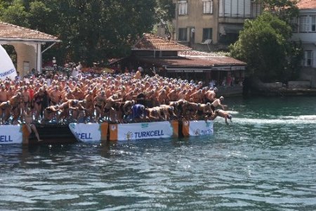 Turkcell Yüzme Takımı, İstanbul 2020 için kulaç atacak