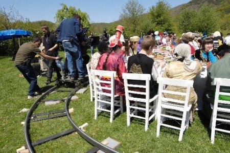 Türkçe’nin bülbülleri, reklam filminde buluştu