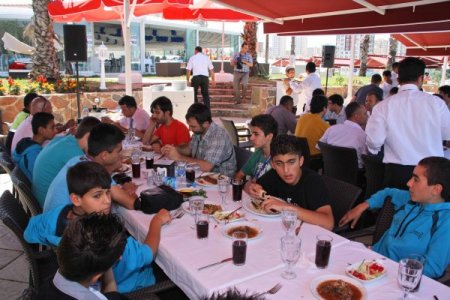 Türkçenin Çocukları Adana’yı Da Şenlendirdi
