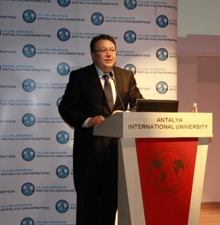 'Türkiye, ABD gibi başarılı olmak için vakıf sistemini oturtmalı'