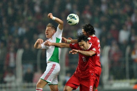 Türkiye: 0 - Macaristan: 0 (İlk yarı)