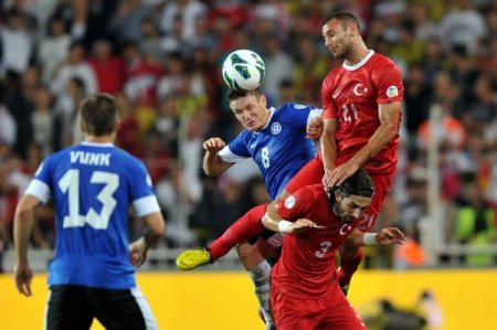 Türkiye: 1 - Estonya: 0 (İlk Yarı)