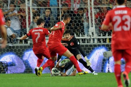 Türkiye: 1 - Estonya: 0 (İlk Yarı)