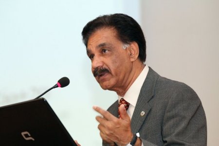 'Türkiye felaket yaşayan ülkelere ilk müdahaleyi yapıyor'