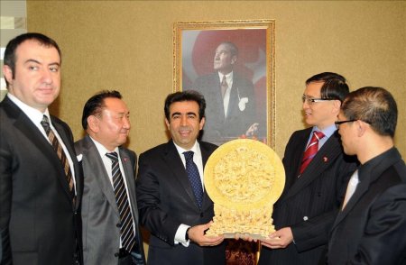 'Türkiye ile Çin arasındaki iş birliğinin gelişmesi için çalışıyoruz'