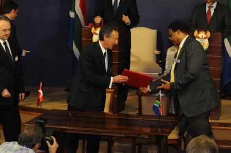 Türkiye İle Güney Afrika Arasında Ortak Bildiri İmzalandı