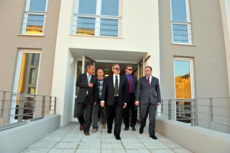 Türkiye Kumbarası Van'a lojman oldu