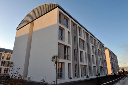 Türkiye Kumbarası Van'a lojman oldu