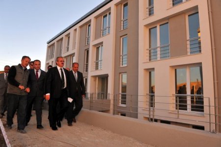 Türkiye Kumbarası Van'a lojman oldu