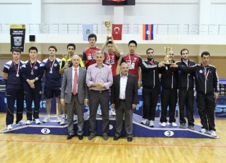 Türkiye Kupası Erkeklerde İBB'nin, Bayanlarda Fenerbahçe'nin