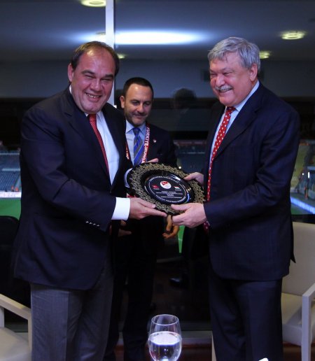 Türkiye - Macaristan maç yemeği yenildi