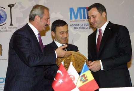 Türkiye – Moldova Ticaret ve Yatırım Forumu İstanbul’da yapıldı