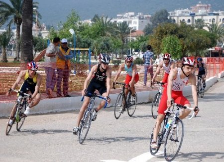 Türkiye Triatlon Ligi Taşucu yarışları ile başladı