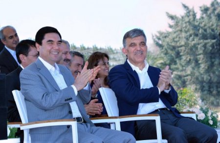 Türkiye-Türkmenistan ilişkilerinde başarılı yıl