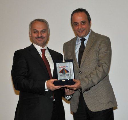 Türkiye Uçuyor Buluşmaları'nda ANSİAD'a ödül verildi