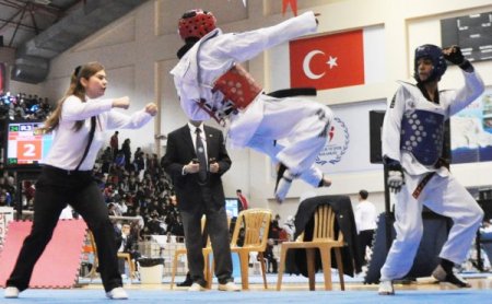 Türkiye Ümitler Tekvando Şampiyonası Alanya’da başladı
