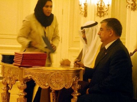 Türkiye ve Kuveyt, köşkte 8 anlaşma imzaladı