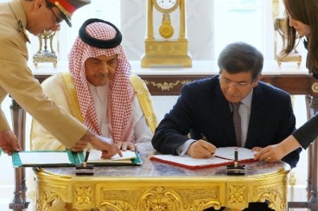 Türkiye ve Suudi Arabistan, savunma sanayiinde işbirliği anlaşması imzaladı