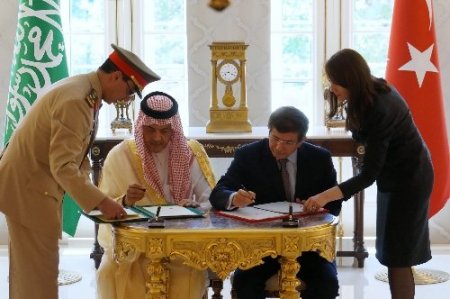 Türkiye ve Suudi Arabistan, savunma sanayiinde işbirliği anlaşması imzaladı