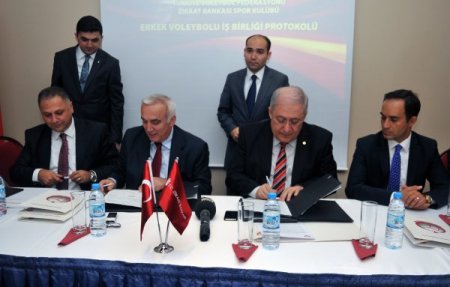 Türkiye Voleybol Federasyonu, geleceğin voleybolcuları için güç birliği yaptı