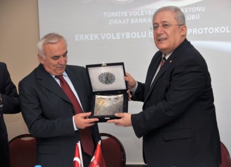 Türkiye Voleybol Federasyonu, Ziraat Bankası ile milli sporcu yetiştirecek