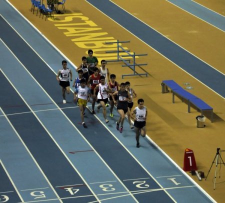 Türkiye Yıldızlar Salon Atletizm Şampiyonası 5 rekorla başladı