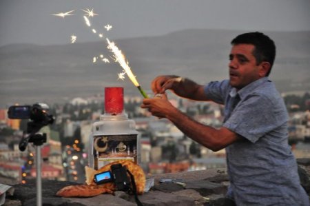 Türkiye’de İlk İftar Topu Serhat Şehri Kars’ta Atıldı