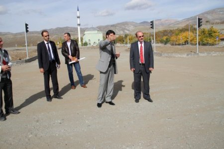 Türkiye’de ilk olacak sürücü pisti inşaatı devam ediyor