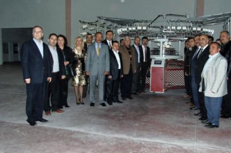 Türkiye'de Yuvarlak Örgü Makinesi Üreten İlk Firma Niğde'de