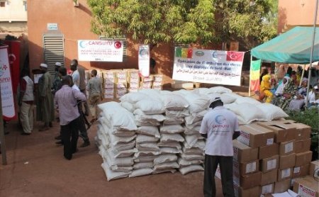 Türkiye’den Mali’ye “dost eli”