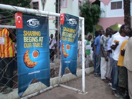 Türkiye'den Ramazan Yardımı Batı Afrika'ya Kadar Ulaştı