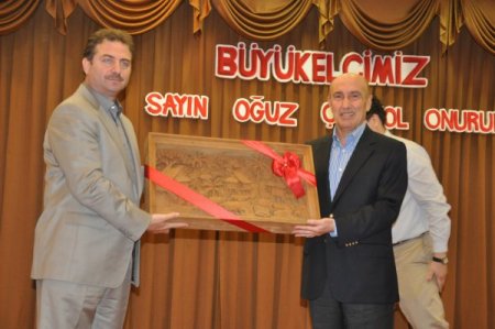 Türkiye'nin Bangkok Büyükelçisi için veda yemeği verildi