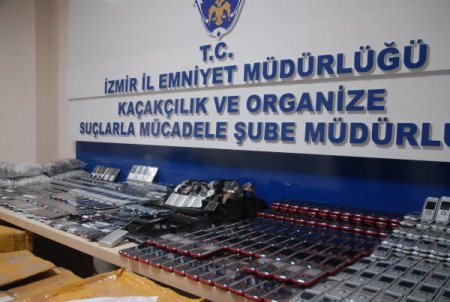 Türkiye'nin En Büyük Kaçak Telefon Operasyonu Düzenlendi