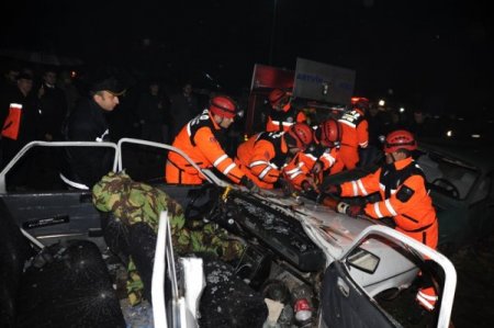 Türkiye'nin ilk gece arama kurtarma tatbikatı Artvin'de yapıldı