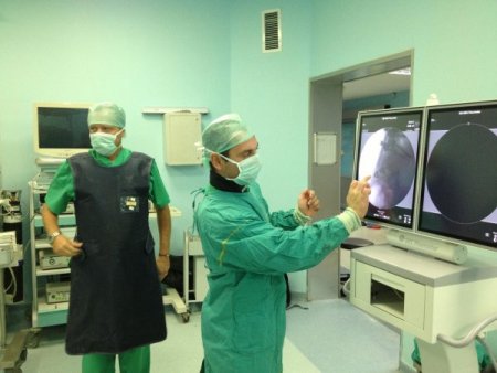 Türkiye'nin ilk kapalı eklem ameliyatı Eskişehir'de yapıldı