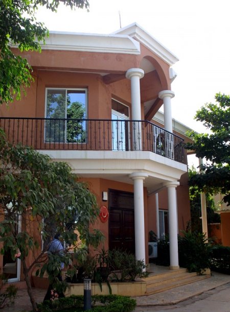 Türkiye’nin Mali Büyükelçisi: Türklerle ilgili endişe edilecek bir durum yok