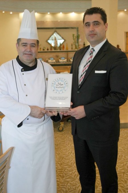 Türklerin İşlettiği Beş Yıldızlı Otel 'Helal' Sertifikası Aldı