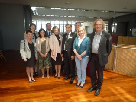 Türkmenistan Delegasyonu Flaman Parlamentosu’nu Ziyaret Etti