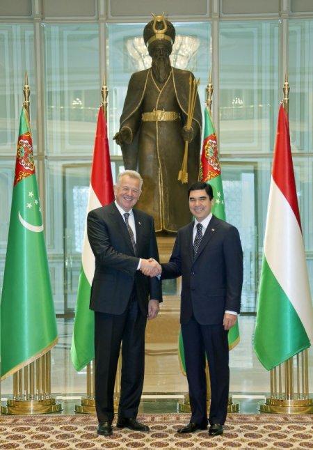 Türkmenistan İle Ab Arasında ‘enerji Diplomasisi' Hız Kazandı (Haber- Analiz)