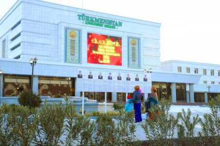 Türkmenistan'da Halk, Yarın Sandık Başına Gidiyor