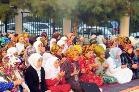 Türkmenistan'da Ramazan Bayramı Coşkusu Bugün Başladı