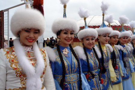 Türkmenistan’da Uluslararası Nevruz Bayramı yaylada kutlandı