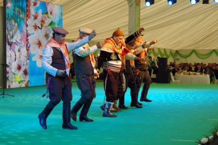 Türkmenistan’da Uluslararası Nevruz Bayramı yaylada kutlandı