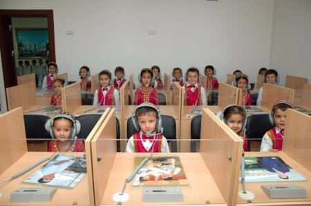 Türkmenistan’da zorunlu eğitim 12 yıla çıkartıldı