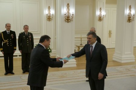 Türkmenistan'ın Ankara Büyükelçisi Gül'e güven mektubunu sundu