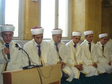 Türkoğlu’nda 7 hafız törenle belgelerini aldı