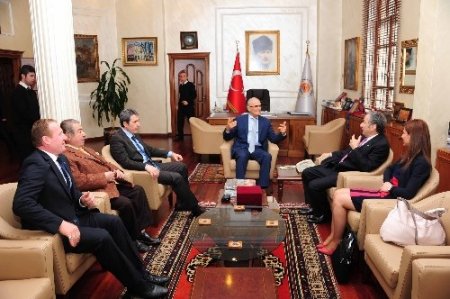 TURSAB Başkanı Ulusoy Başkan Yılmaz’ı ziyaret etti