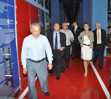 Tüsiad Başkanı Ümit Boyner, Merinos Akkm'ye Hayran Kaldı