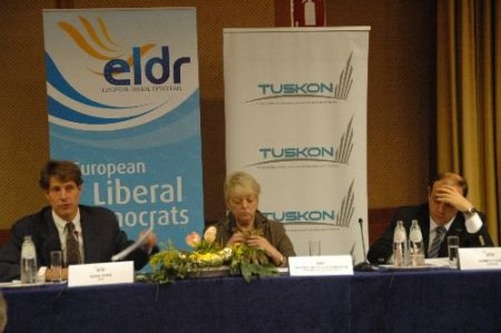 Tuskon Brüksel'in Panelinde Vize Sorunu Gündeme Getirildi