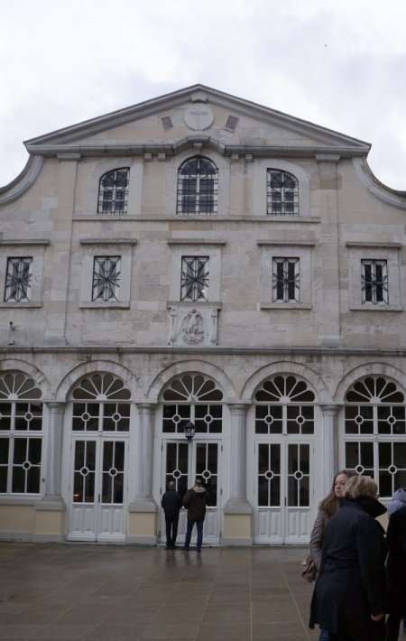 Tütsüden etkilenen Bartholomeos öksürük krizine girdi